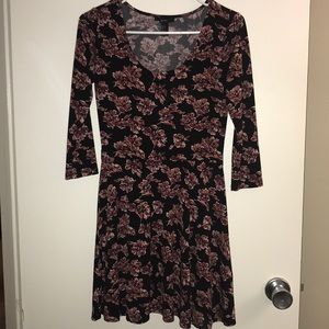 Forever 21 3/4 Sleeve Floral Dress